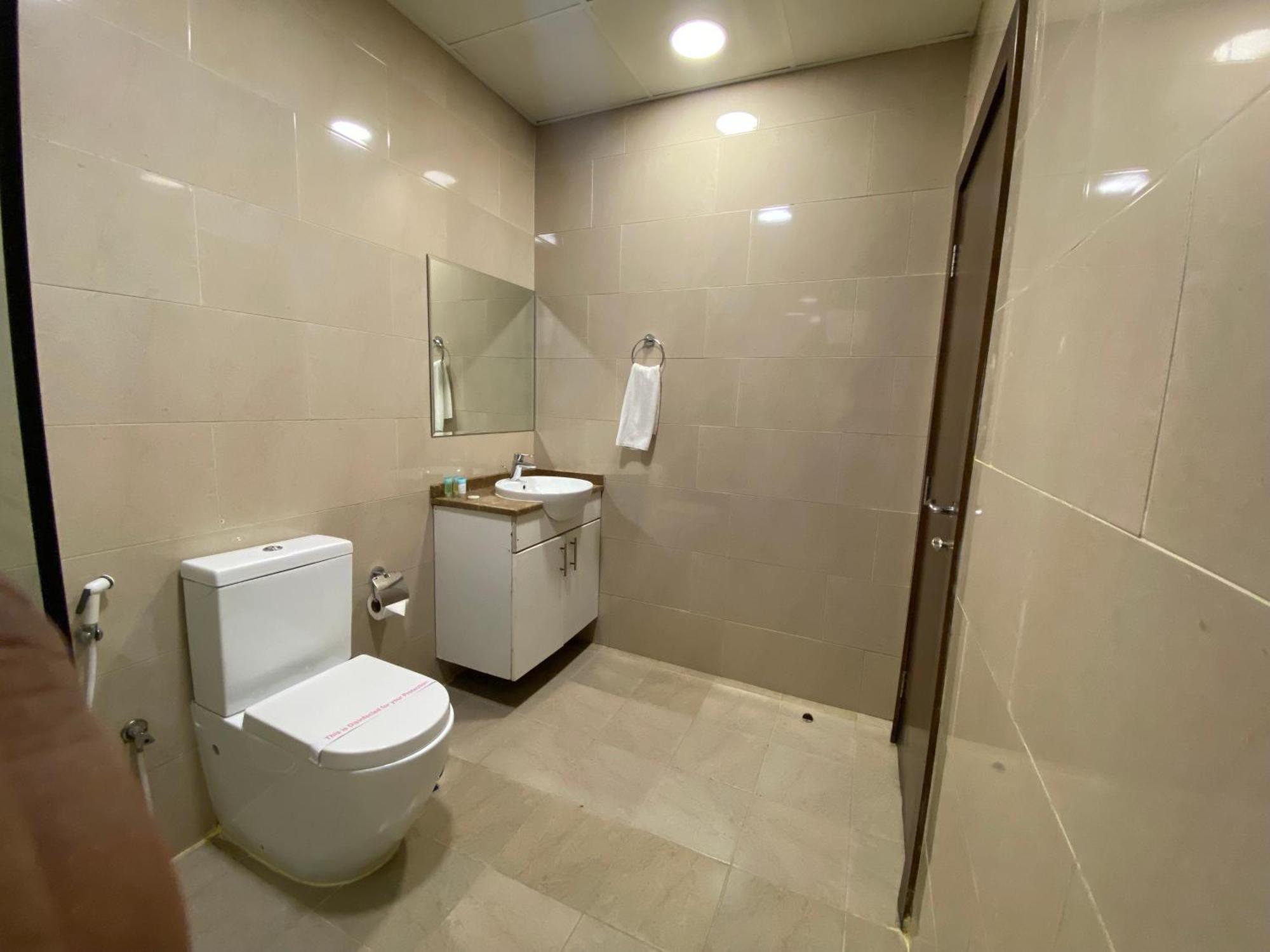 City Stay Residences - Serviced Apartments Dip Dubái Exterior foto