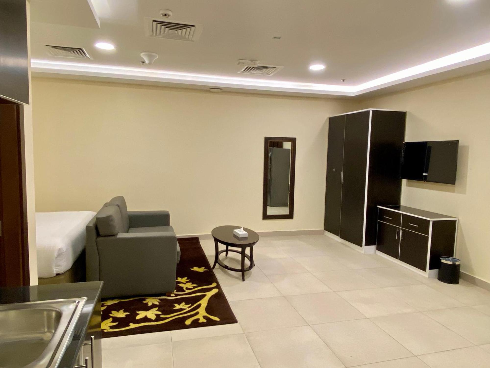 City Stay Residences - Serviced Apartments Dip Dubái Exterior foto